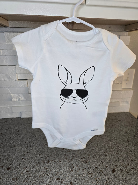 Custom Made Gerber Onesie Vinyl - Easter Bunny with suns graphic